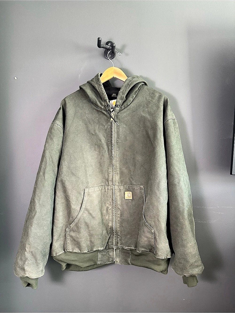 Vintage Carhartt Active Jacket Moss Green Faded J26 MOS 4XL Quilt Lined 2003